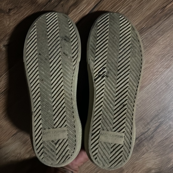 Saint Laurent Skater Low Sneaker - Picture 5 of 7